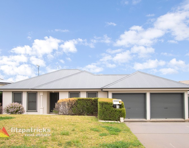 24 Melaleuca Drive, Forest Hill NSW 2651