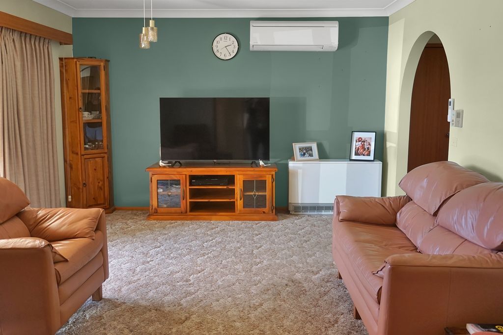 44 Court Street, West Wyalong NSW 2671, Image 1