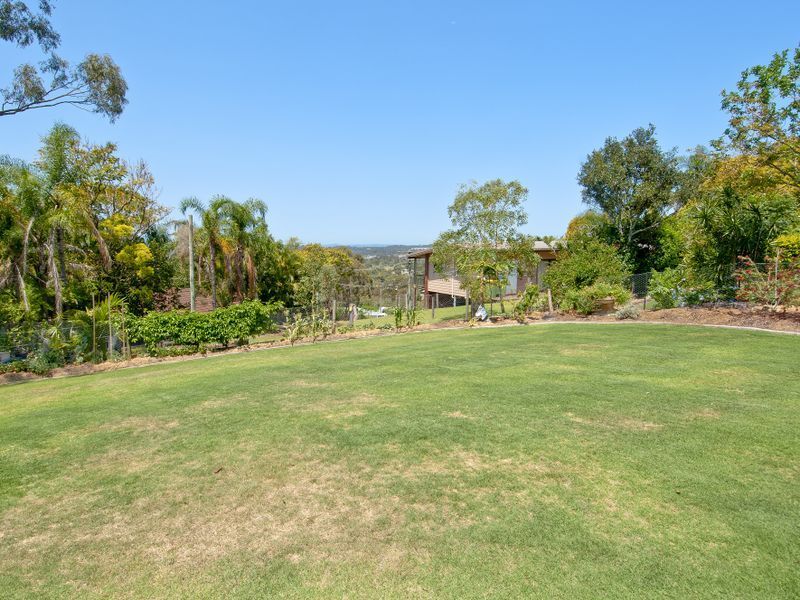 26 Helisma Court, Mount Warren Park QLD 4207, Image 1