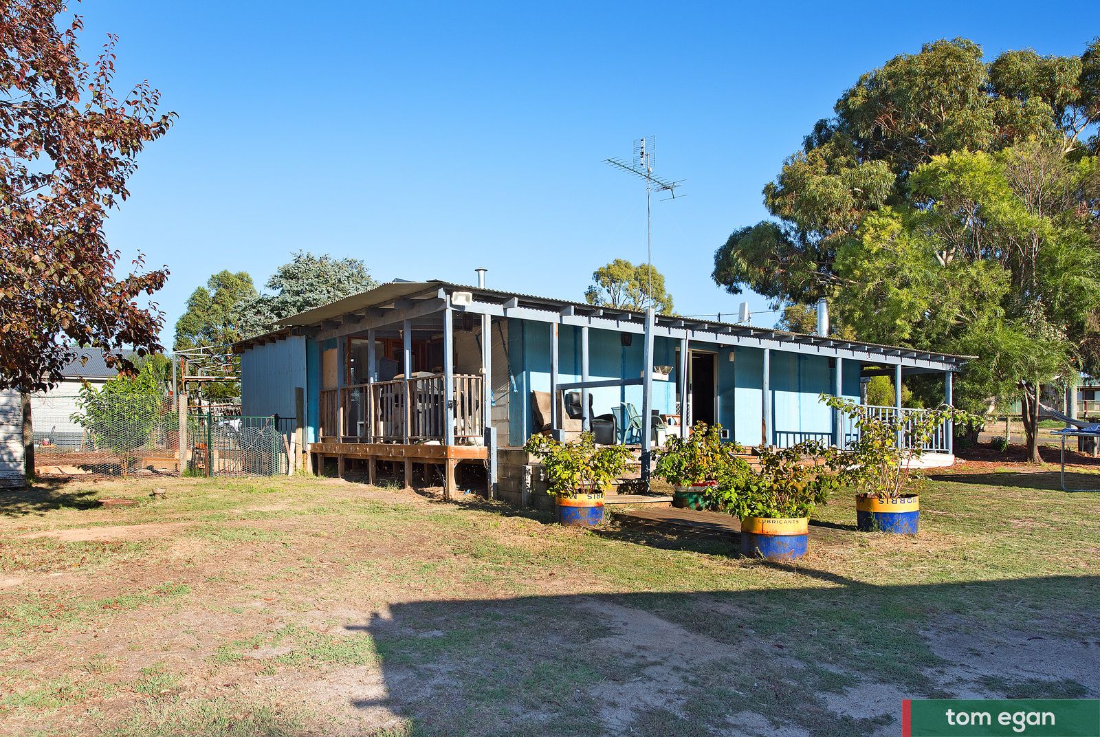 3 bedrooms House in 6 Cooke Drive PYALONG VIC, 3521