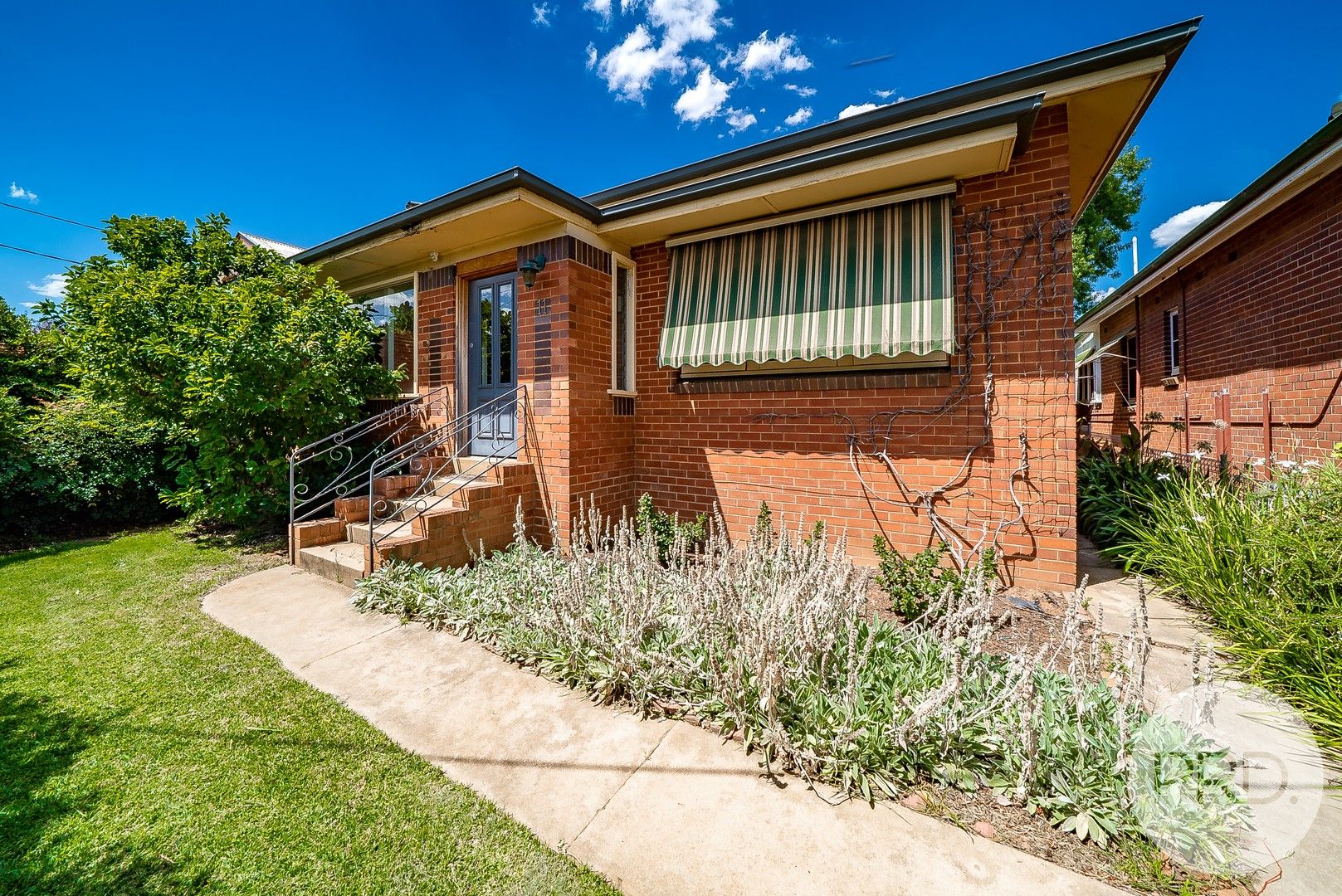 11 Bourke Street, Turvey Park NSW 2650 House For Rent 480 Domain