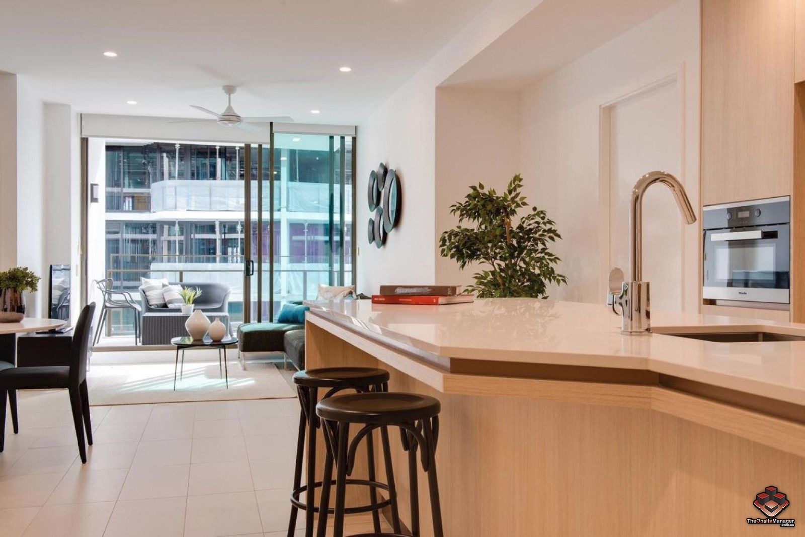 3 bedrooms Apartment / Unit / Flat in ID:21111403/24 Stratton Street NEWSTEAD QLD, 4006