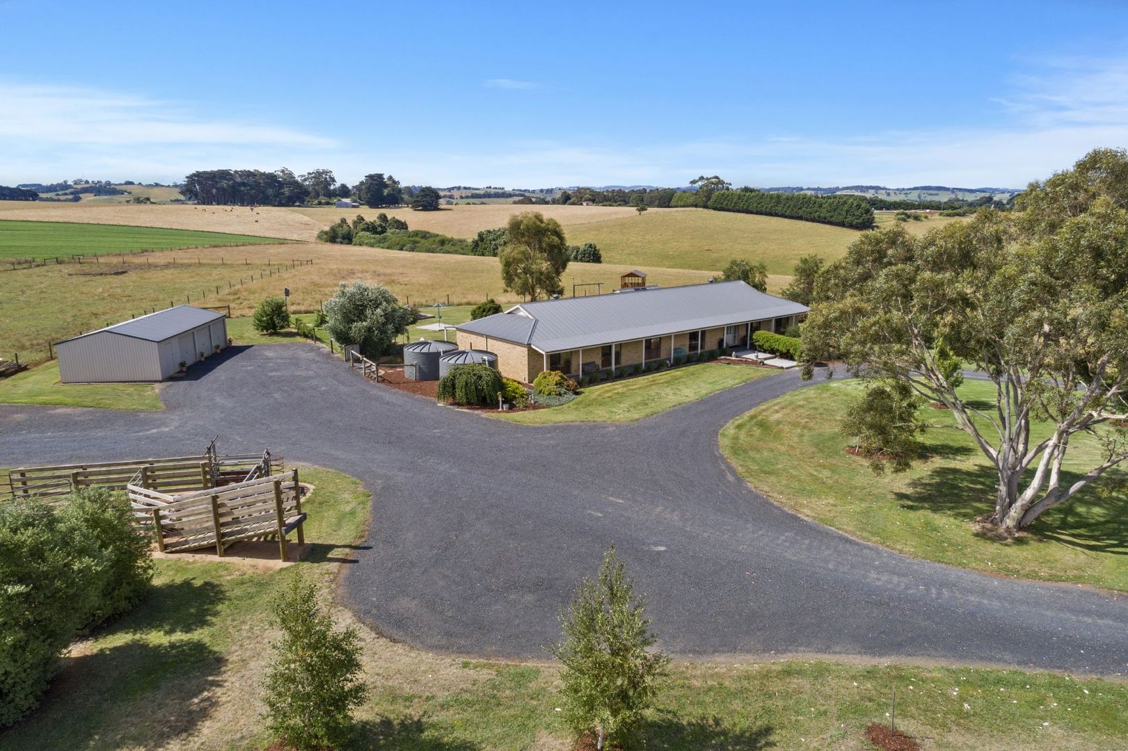 100 OLD KORUMBURRA ROAD, Leongatha VIC 3953, Image 2