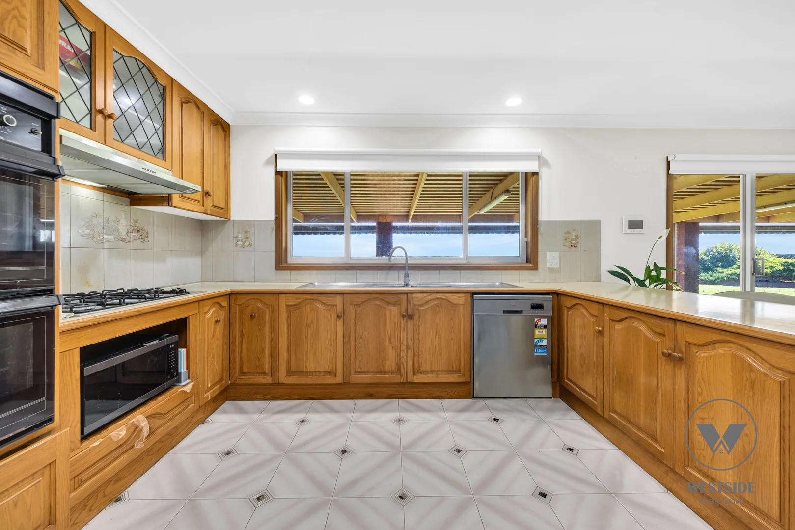 Additional image 10 of 1085 Duncans Road, Werribee South VIC 3030