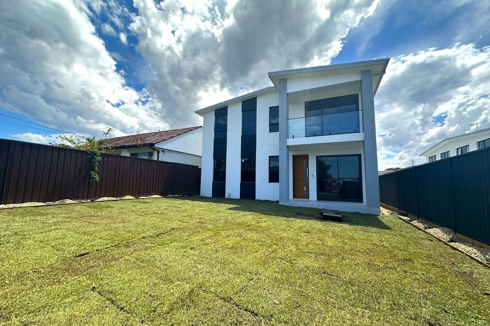 8 bedrooms House in 82 Roberts Road GREENACRE NSW, 2190