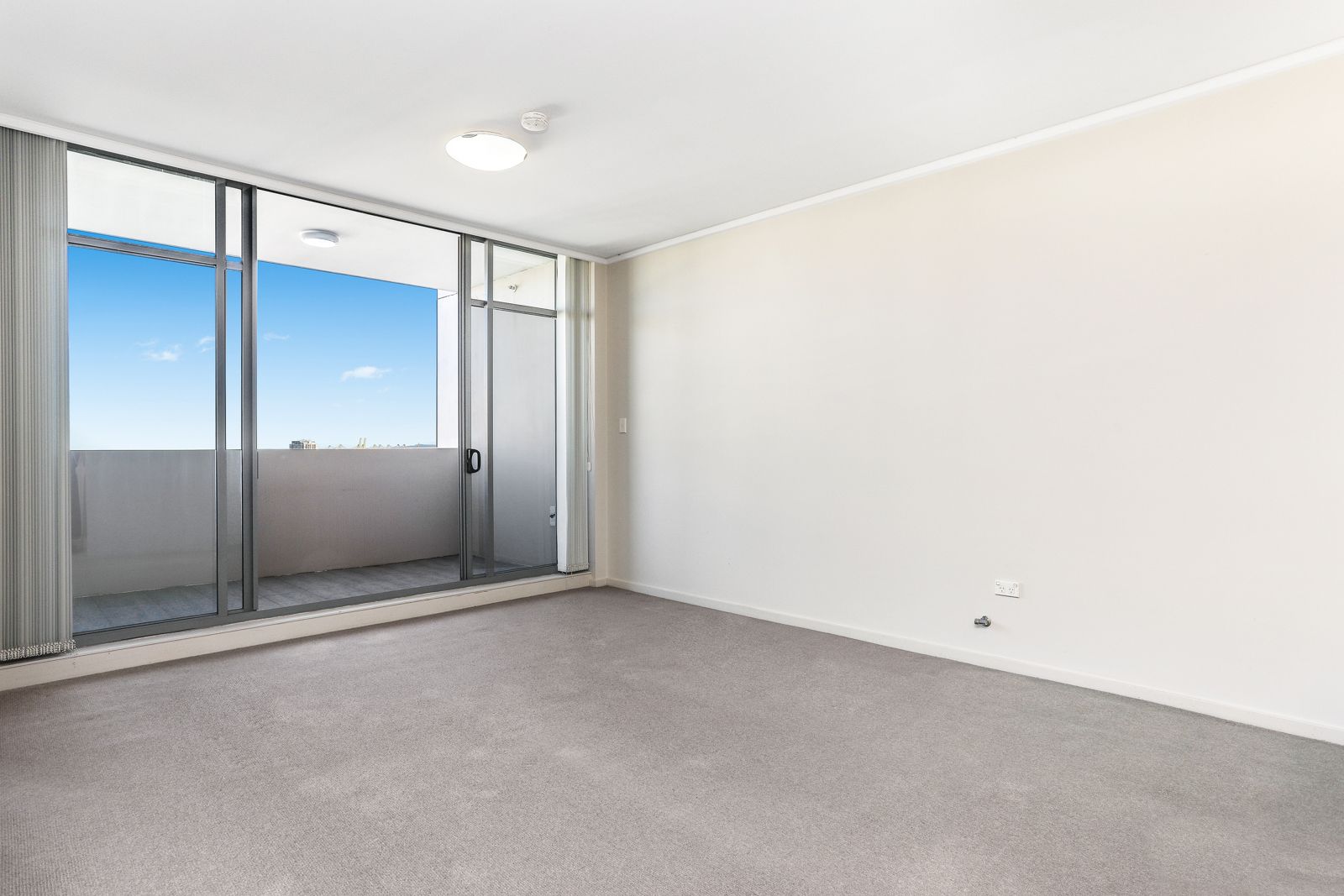 801/1 Bruce Bennetts Place, Maroubra NSW 2035, Image 2