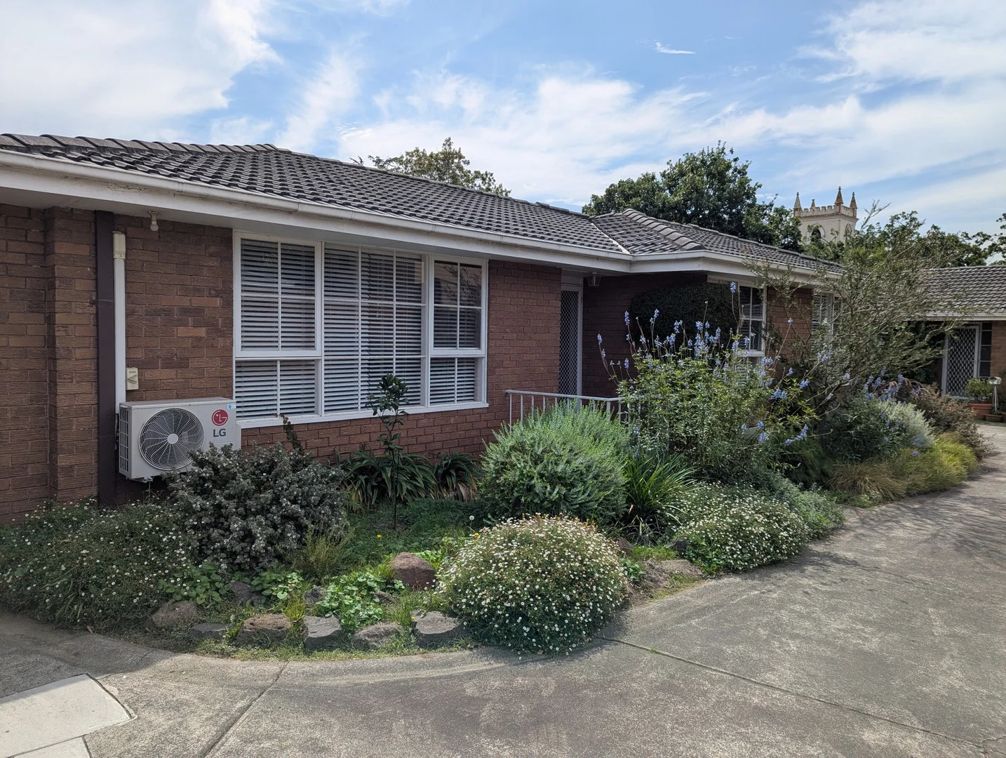5/8-10 Jika Street, Heidelberg VIC 3084