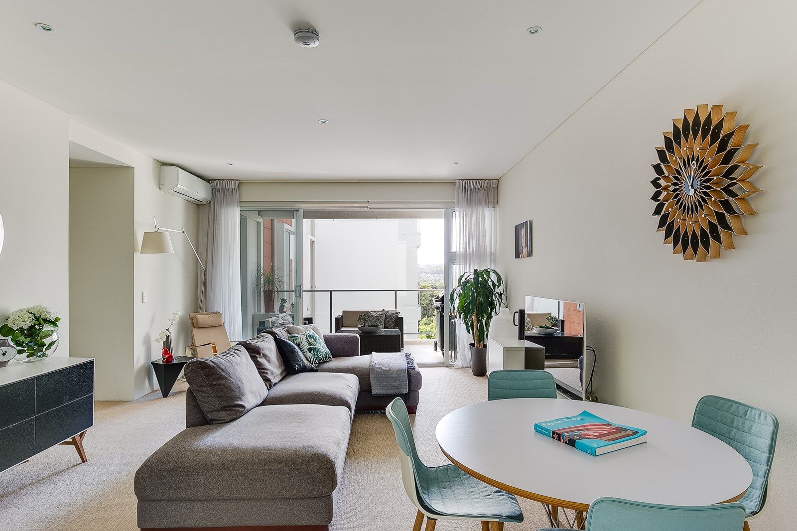 11/74 Pacific Parade, Dee Why NSW 2099, Image 2