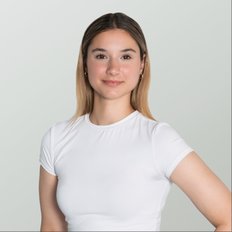 Maia Nagy, Sales representative