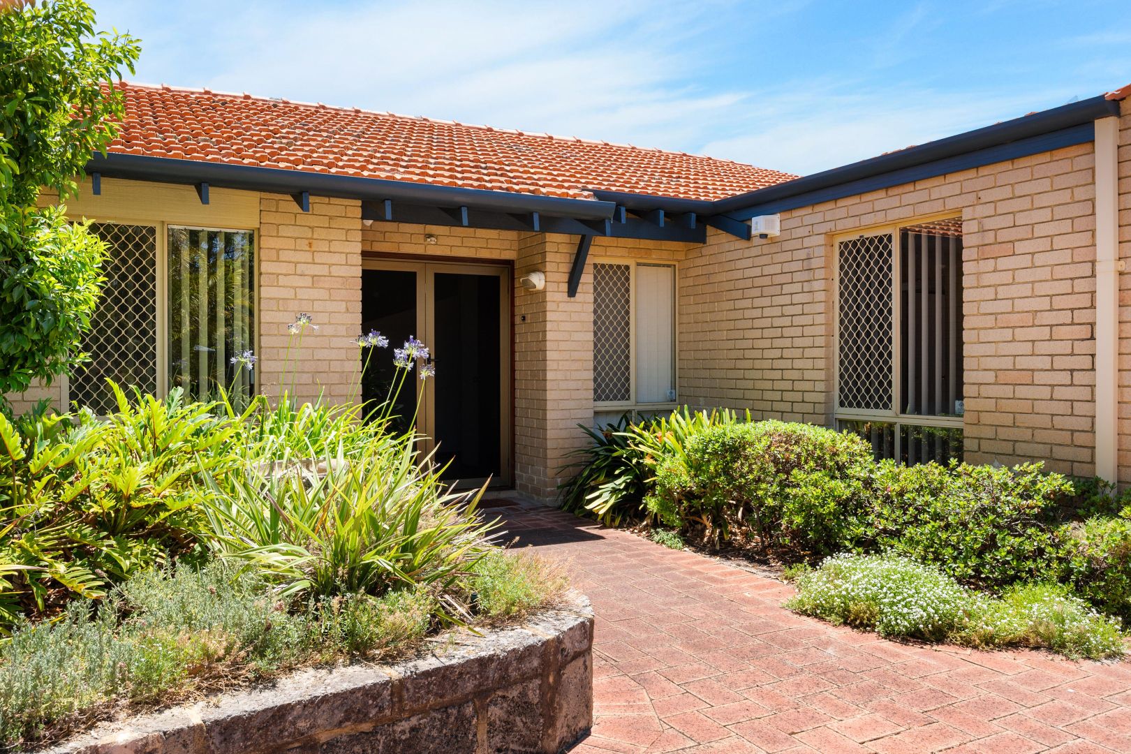 4 Walter Close, Bateman WA 6150, Image 1