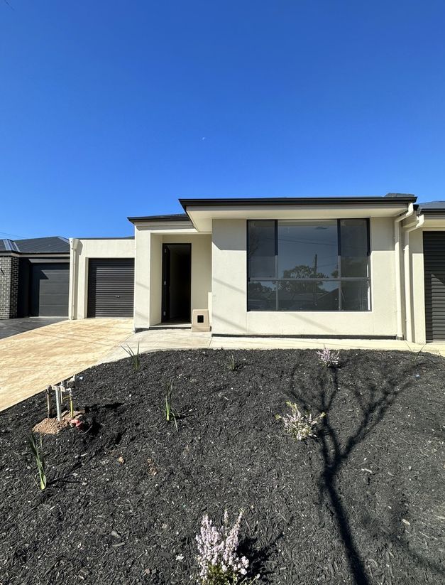 14B Hodge Road, Para Hills SA 5096 House For Rent Domain