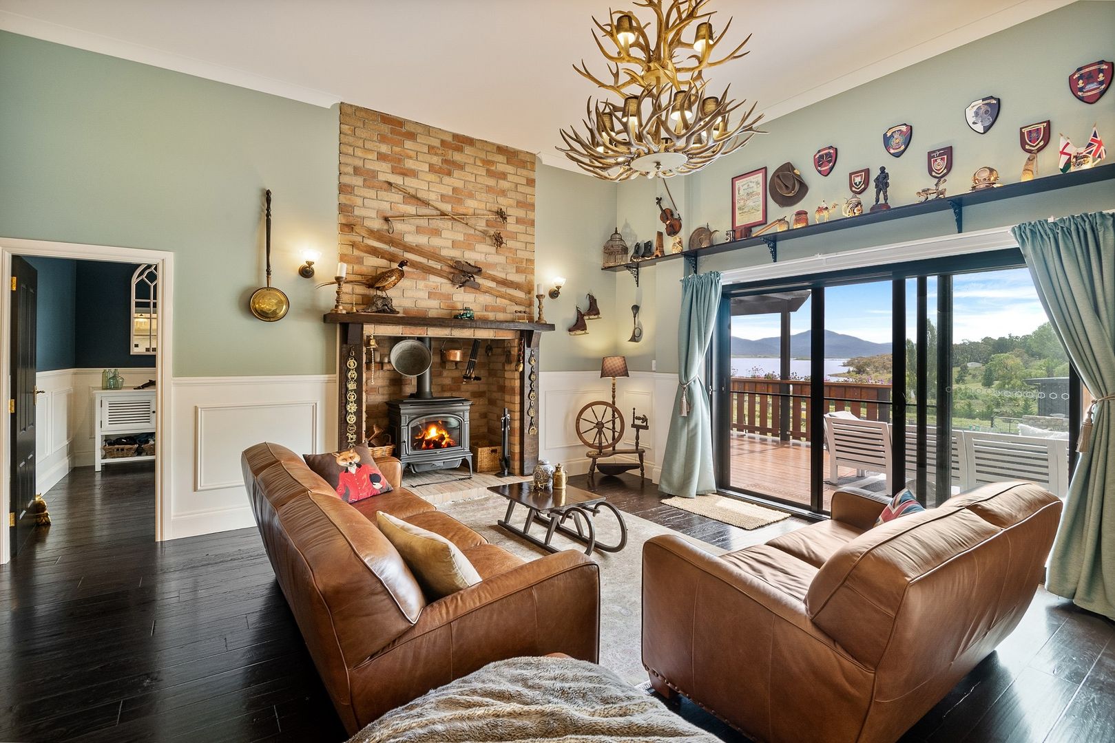 10 Old Kosciuszko Road, East Jindabyne Property History & Address