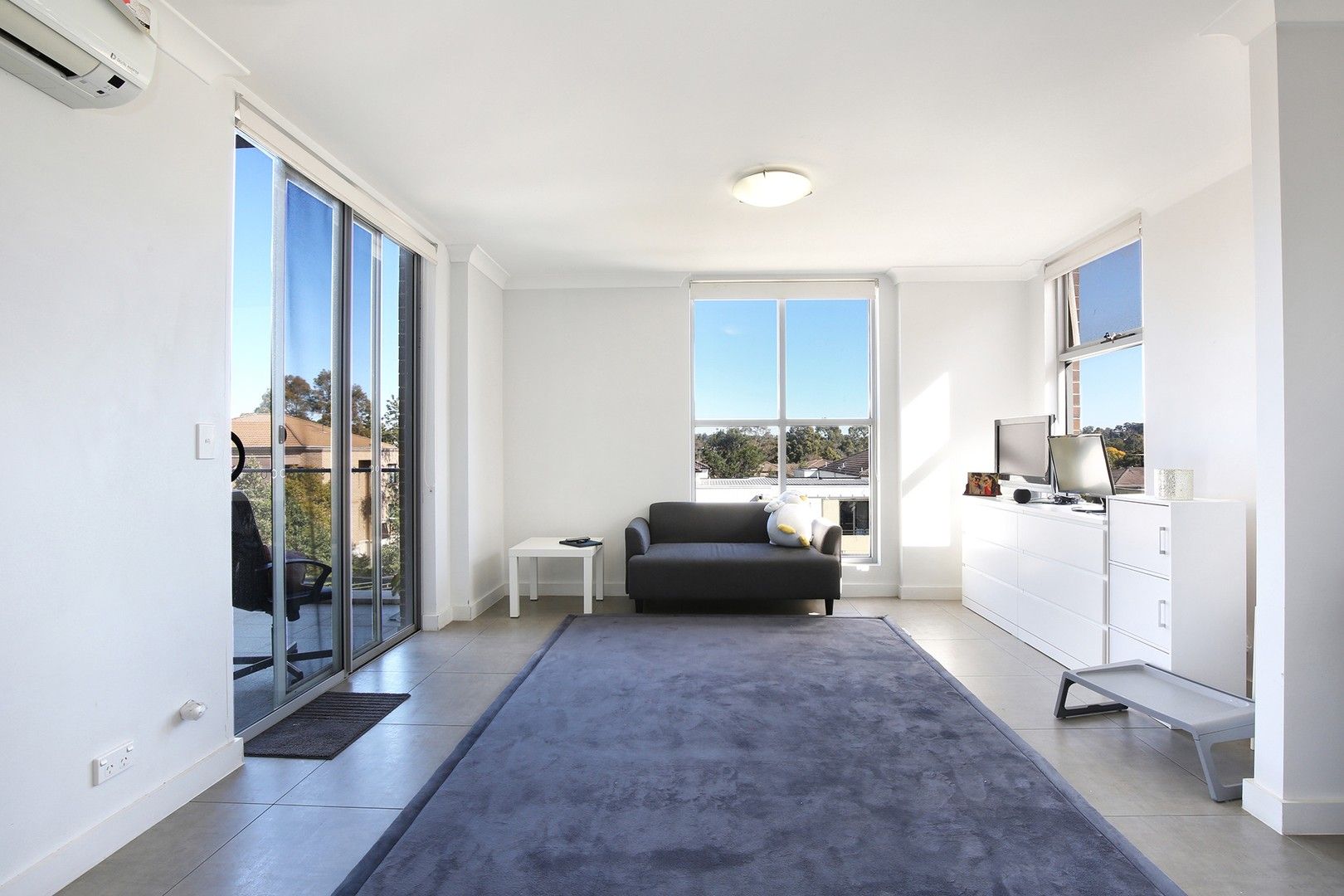 2 bedrooms Apartment / Unit / Flat in 23/26-28 Lydbrook Street WESTMEAD NSW, 2145
