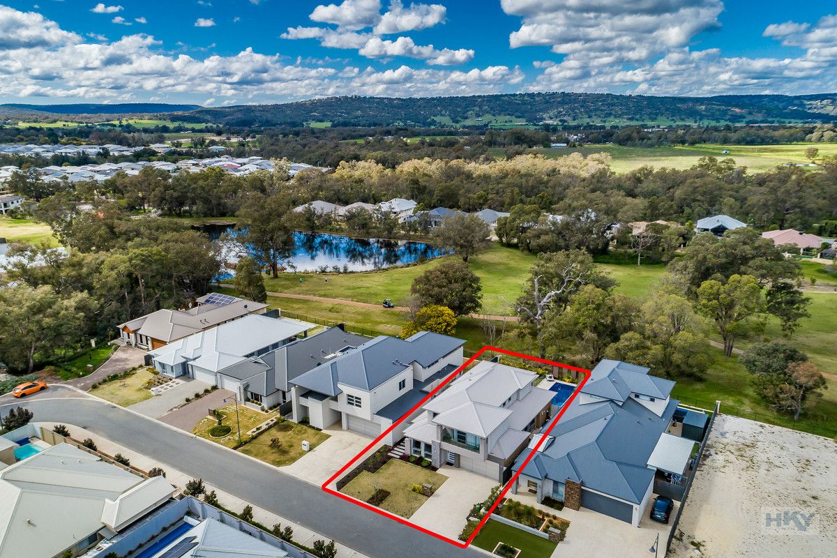 22 Serenade Corner, The Vines WA 6069, Image 2