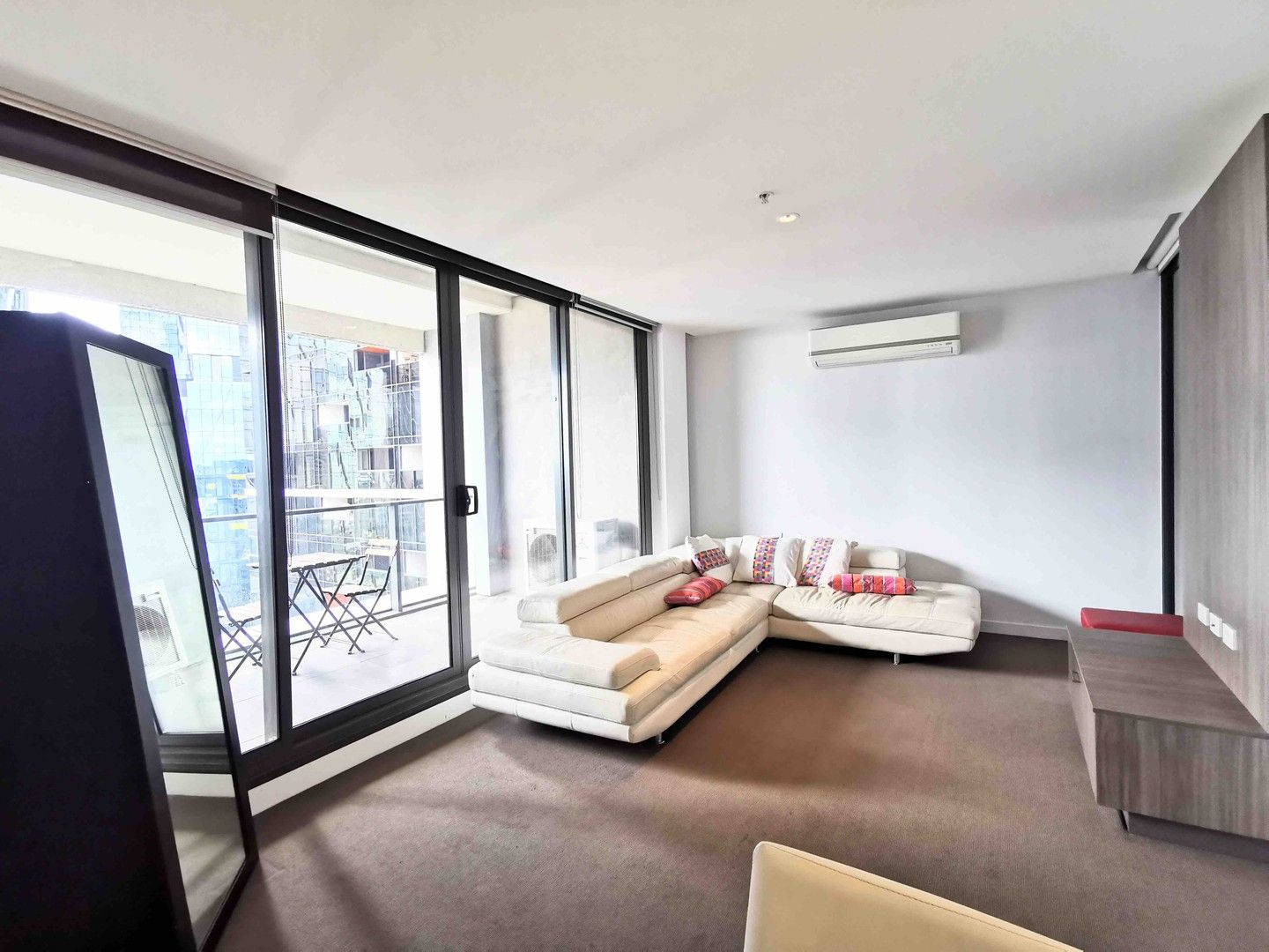 2 bedrooms Apartment / Unit / Flat in 4502/220 Spencer Street MELBOURNE VIC, 3000