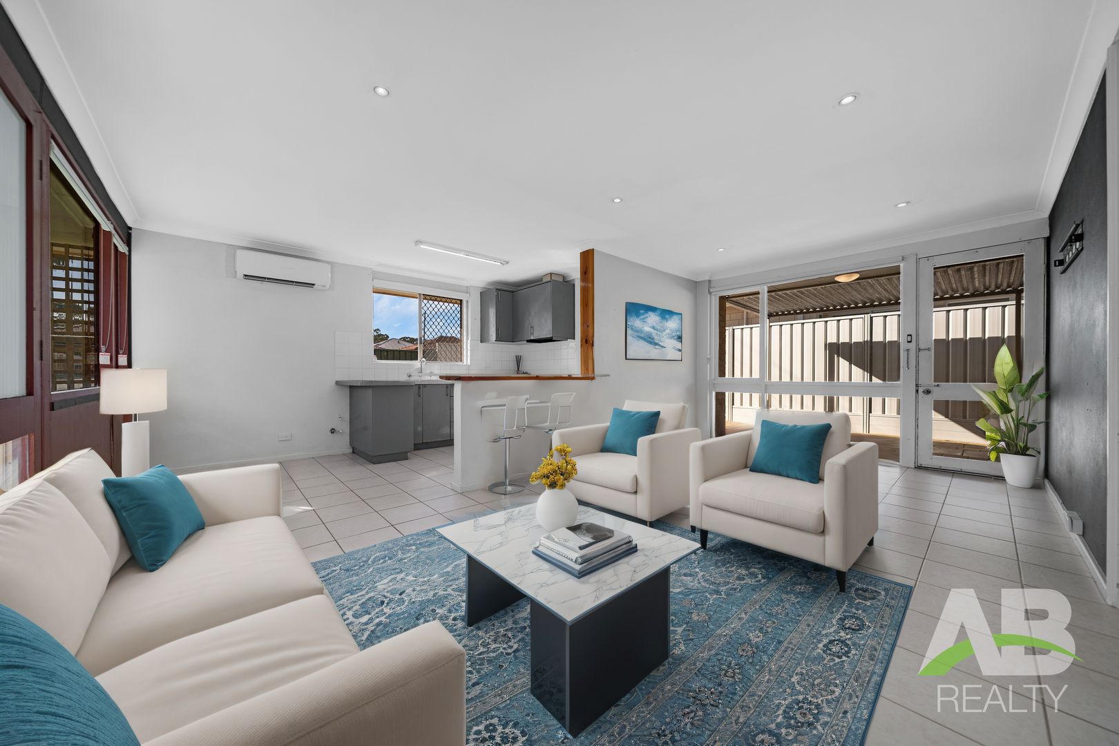 3 bedrooms House in 7 Winship Avenue WANNEROO WA, 6065