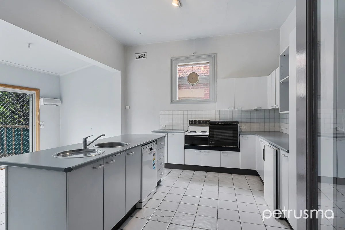 Additional image 5 of 26 Lord Street, Sandy Bay TAS 7005