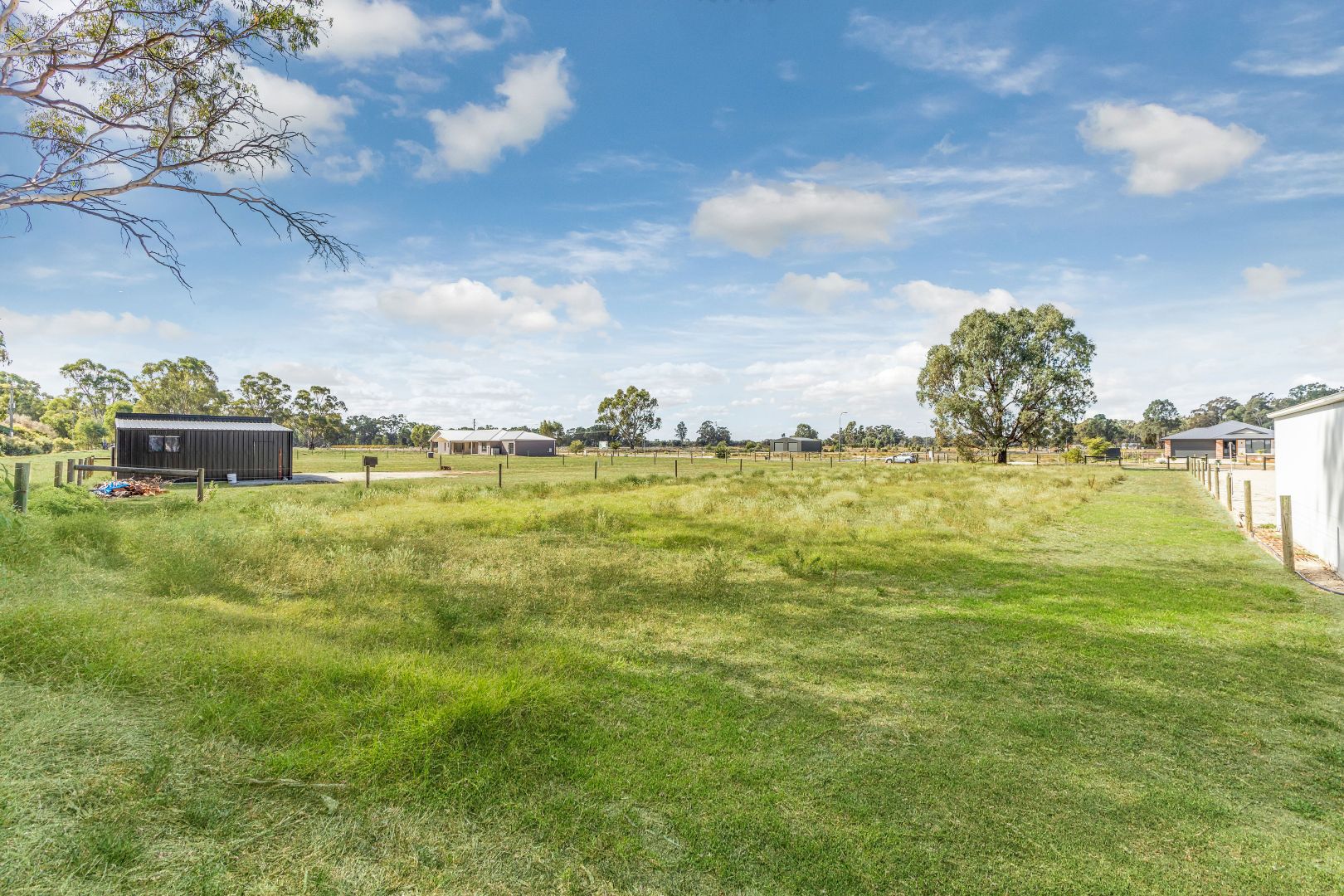 8 Riverview Drive, Barham NSW 2732, Image 2