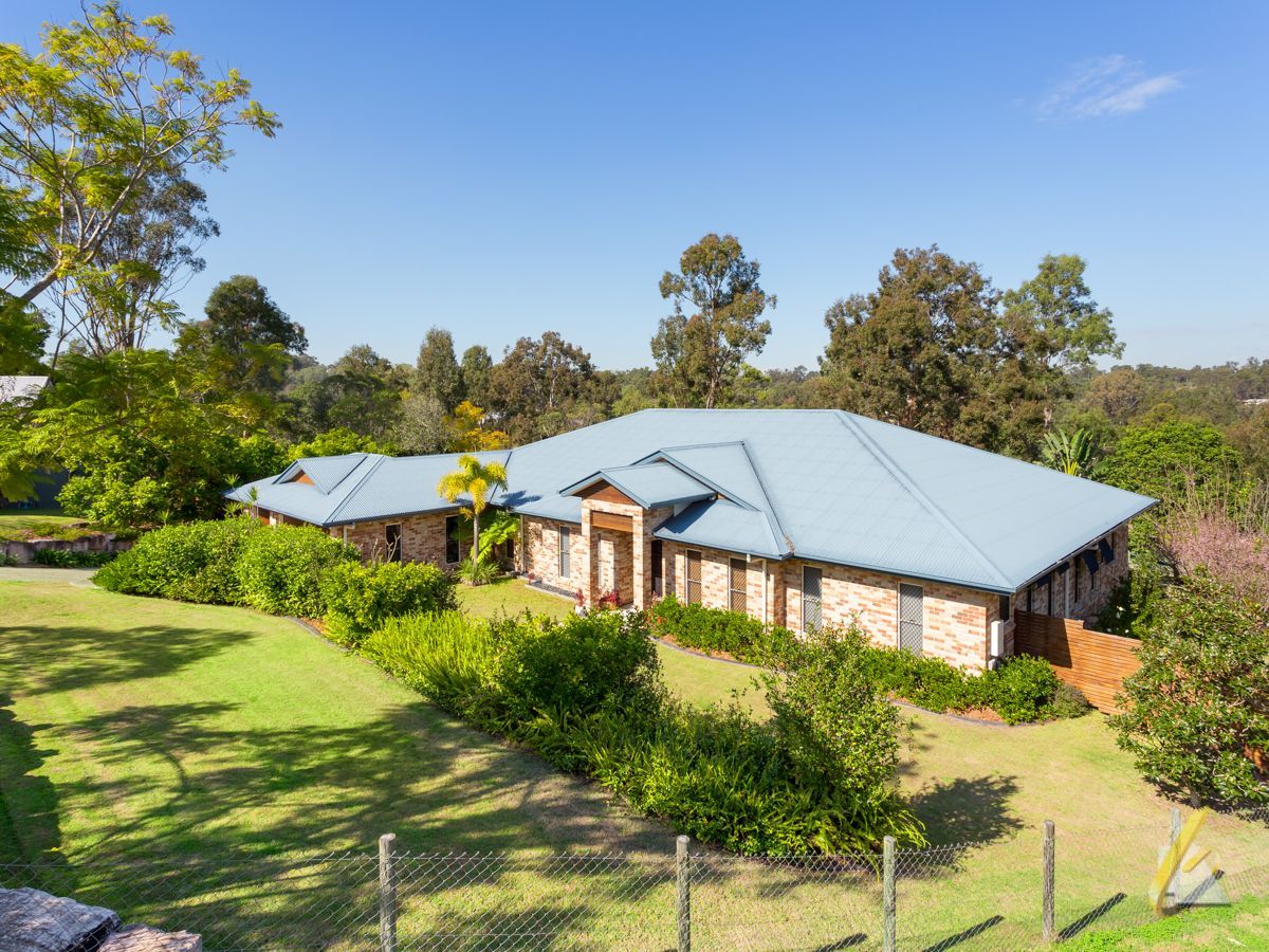56 Triandra Place, Pullenvale QLD 4069