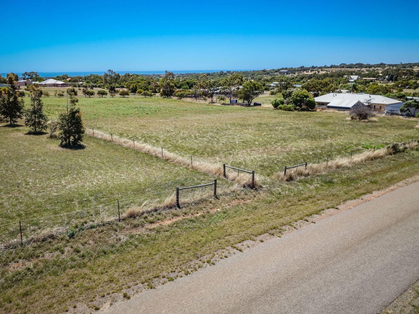 19 Hill Creek Road, Moresby WA 6530, Image 1