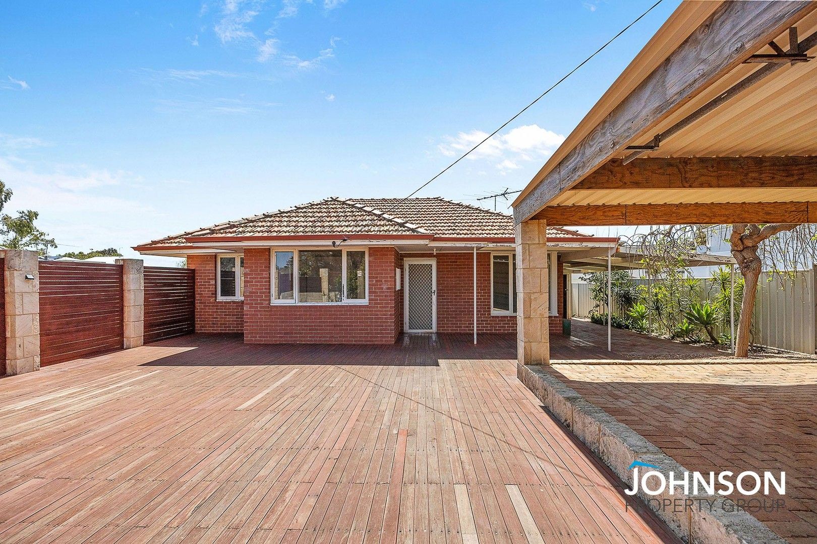 3 bedrooms House in 10 Alvis Place NORTH BEACH WA, 6020