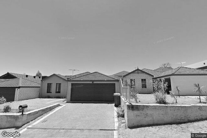 Picture of 10 Borthwick Place, ORELIA WA 6167