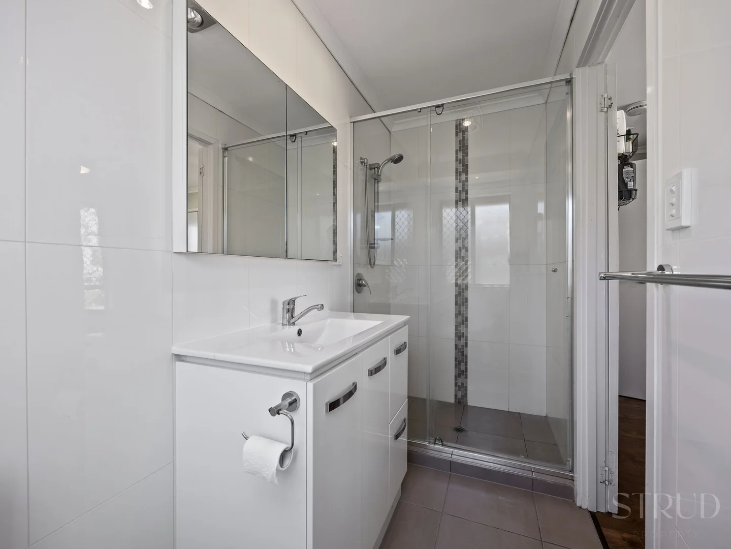 Additional image 10 of 28 Burgess Street, Raceview QLD 4305