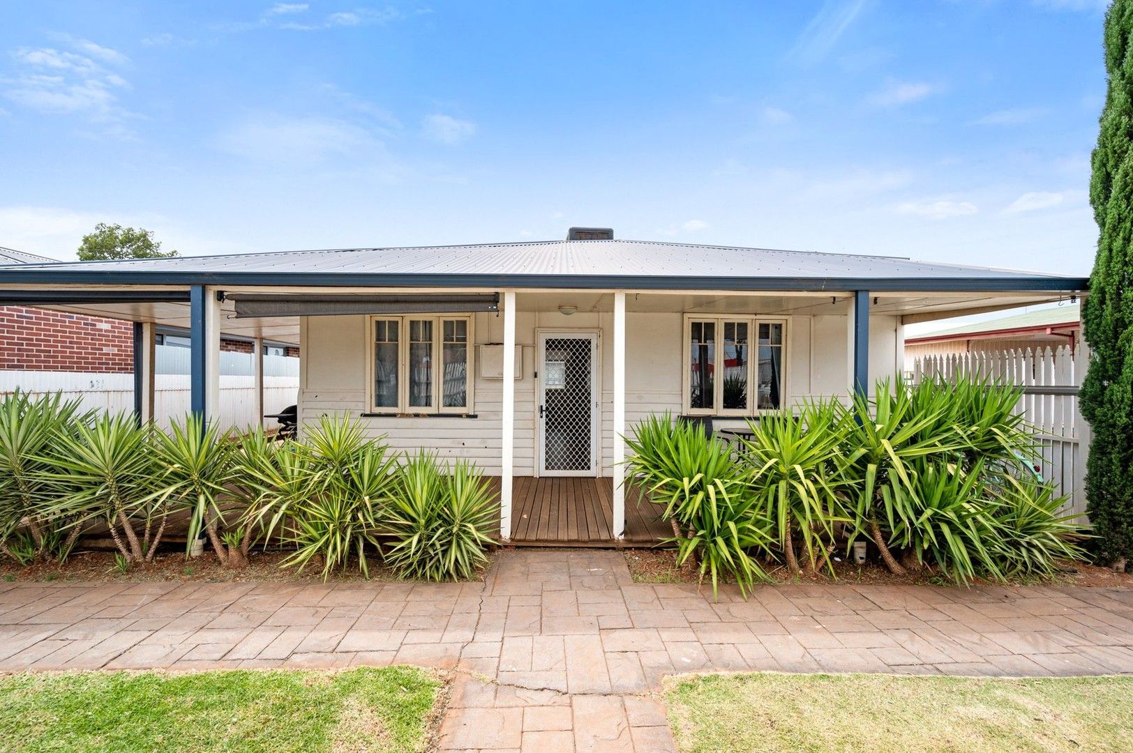 3 bedrooms House in 525 Hannan Street KALGOORLIE WA, 6430