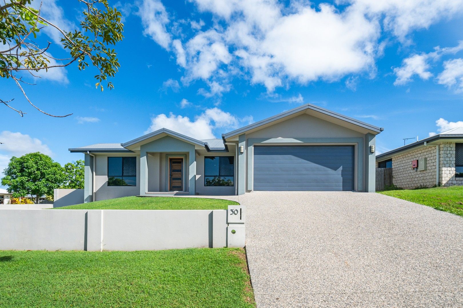 4 bedrooms House in 30 Hinze Circuit RURAL VIEW QLD, 4740