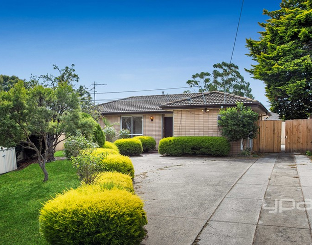 8 Hallston Court, Meadow Heights VIC 3048