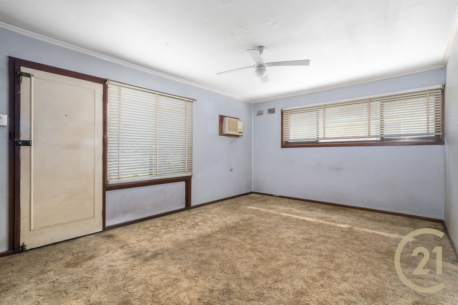 15 Heckenberg Avenue, Sadleir NSW 2168, Image 2