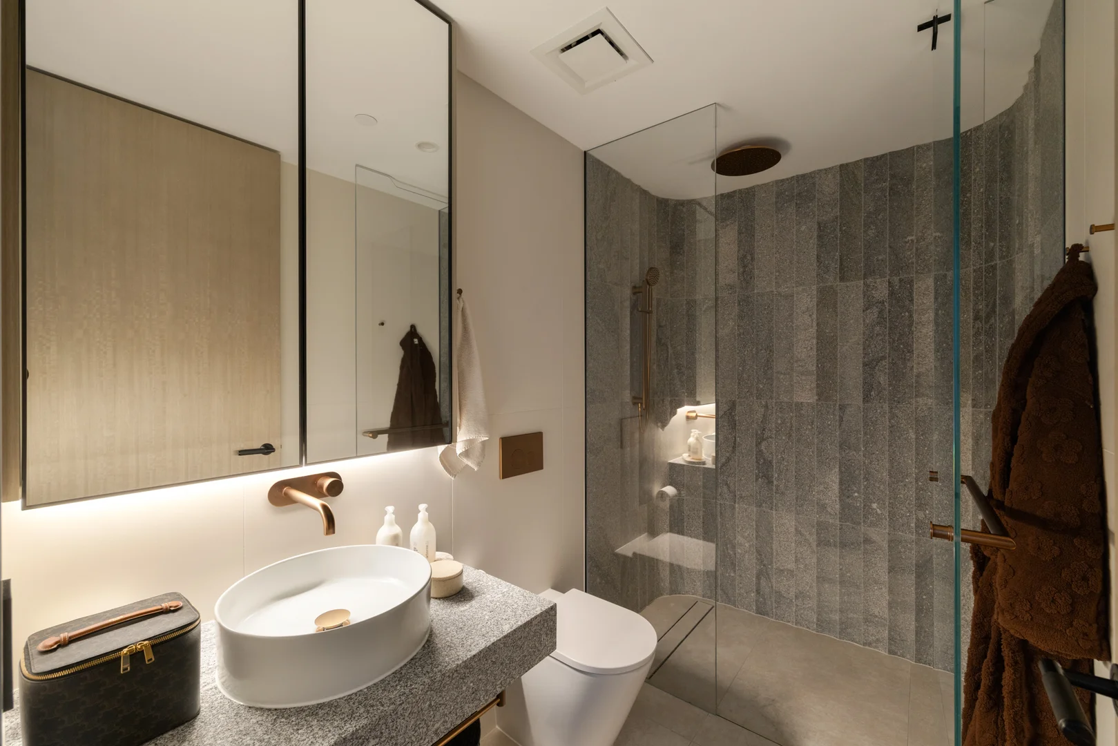 Additional image 7 of 406/58 The Esplanade, Burleigh Heads QLD 4220