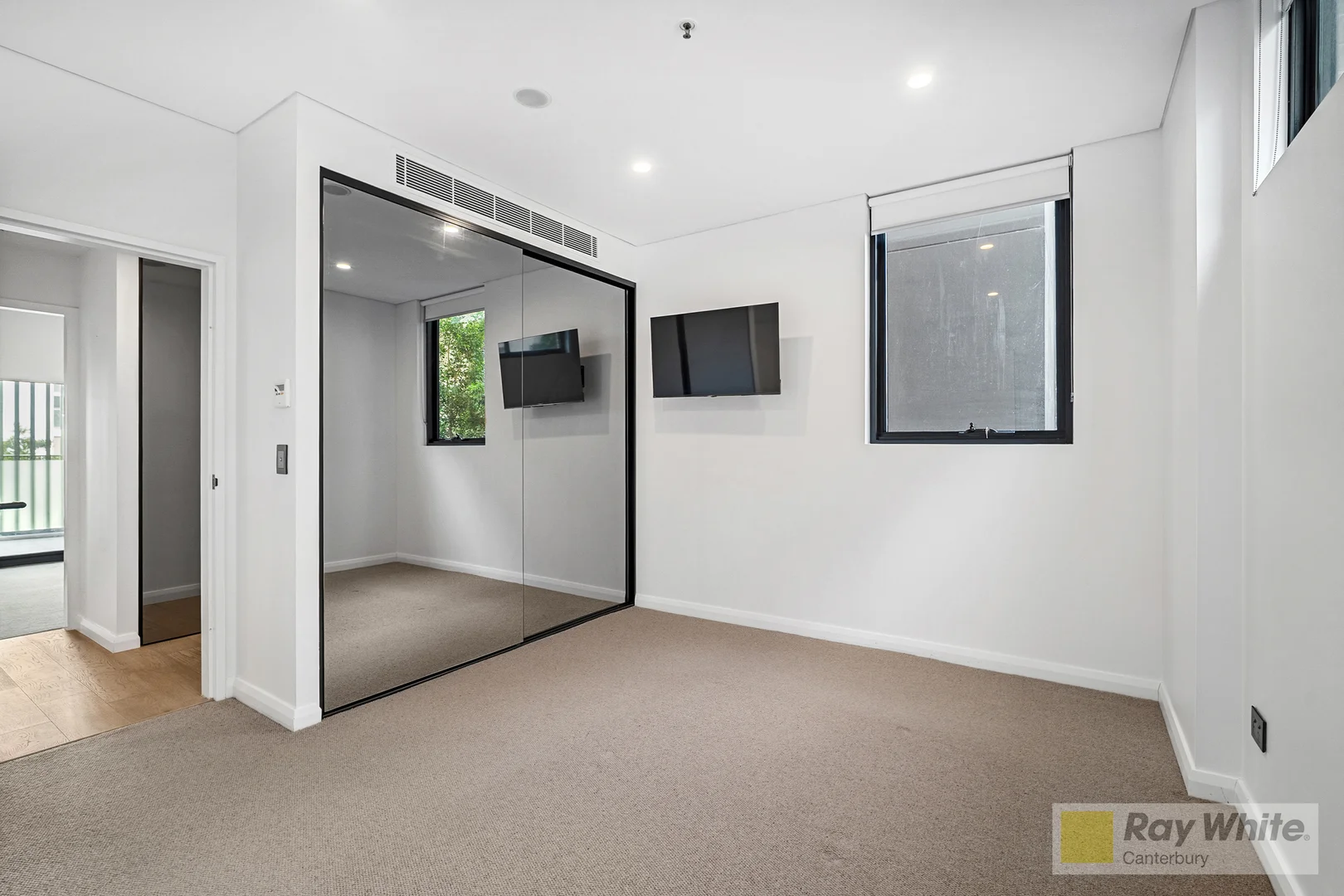 Additional image 4 of 104/2 Higherdale Ave, Miranda NSW 2228