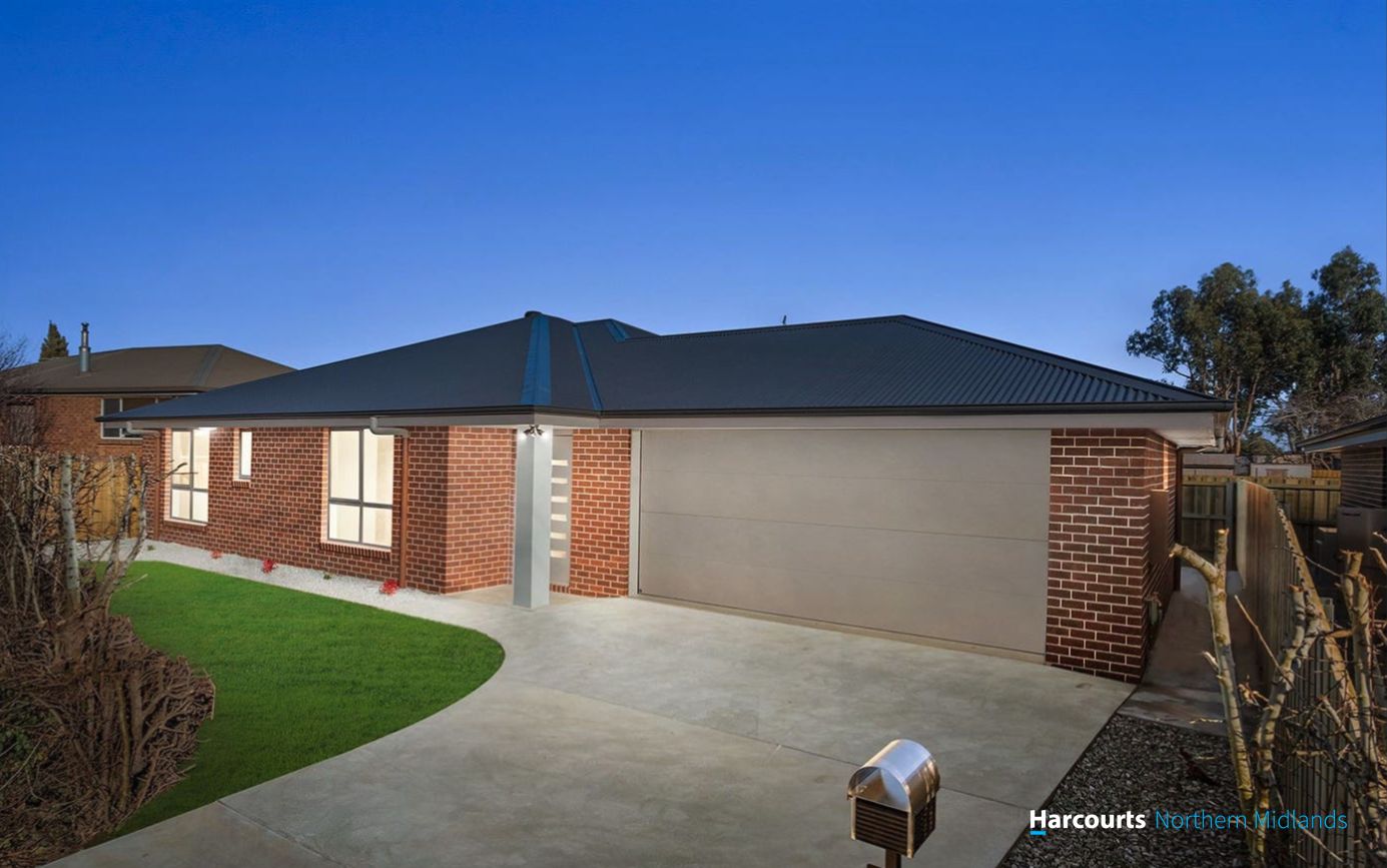 3 bedrooms House in 44 Burghley Street LONGFORD TAS, 7301