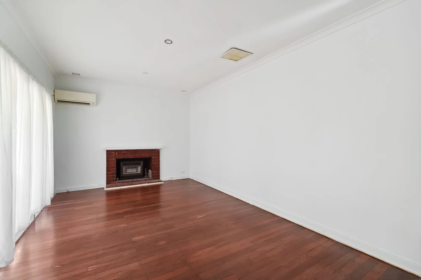 Additional image 5 of 298 Epsom Avenue, Cloverdale WA 6105