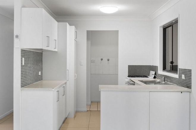 66 South Queensborough Parade Karalee 4306 - Image 3