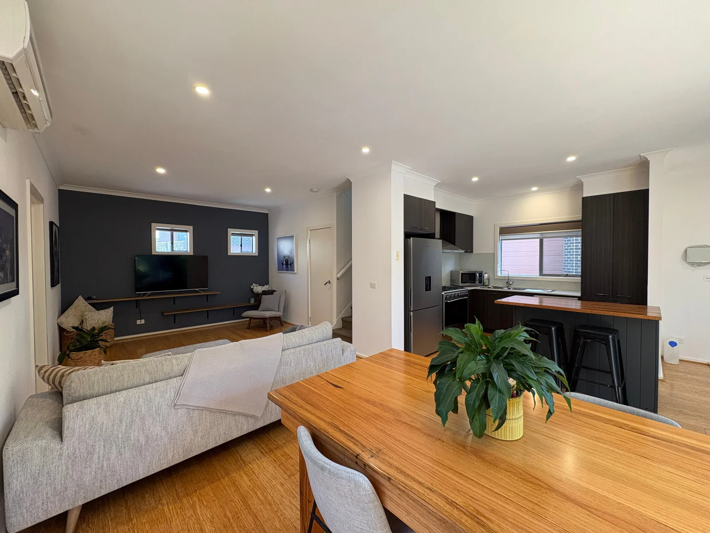 Additional image 2 of 1/41 Hillside Grove, Airport West VIC 3042