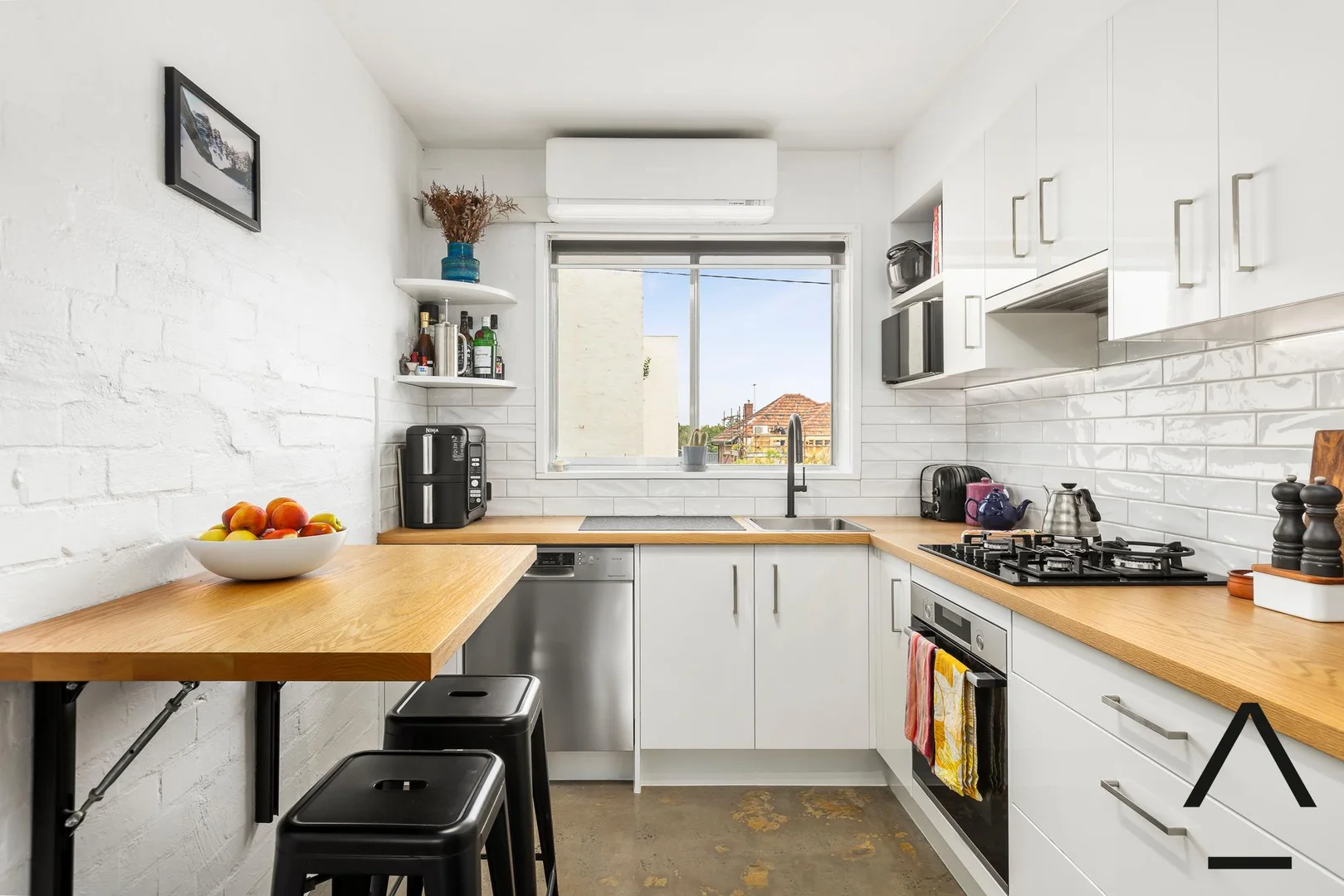 Additional image 2 of 10/2-4 Ruabon Road, Toorak VIC 3142