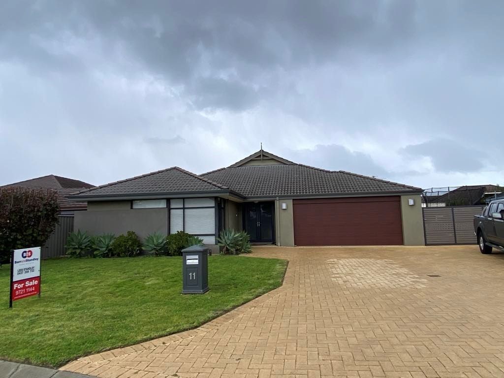 4 bedrooms House in 11 Finch Way EATON WA, 6232