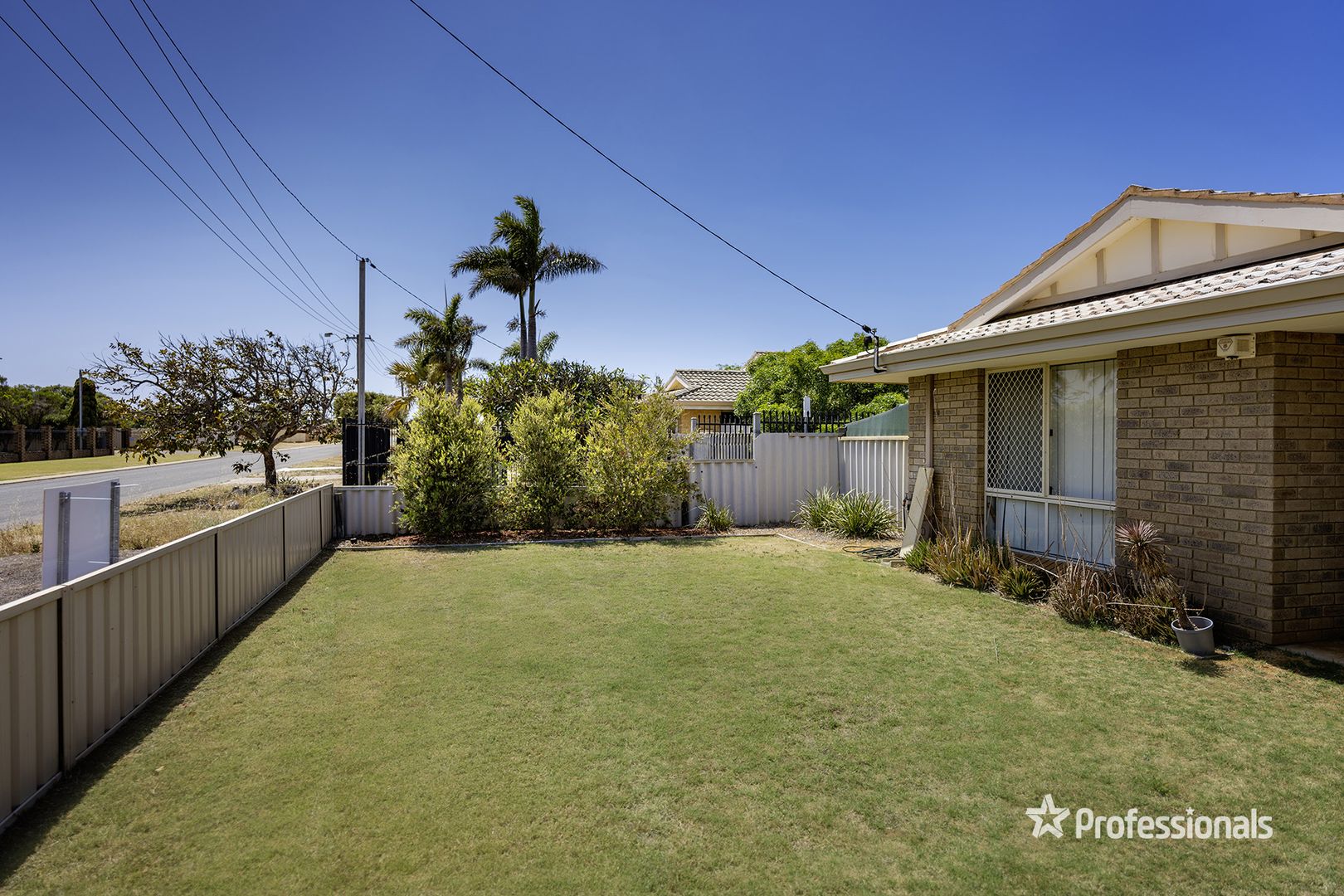 10 Archer Street, Utakarra WA 6530, Image 2