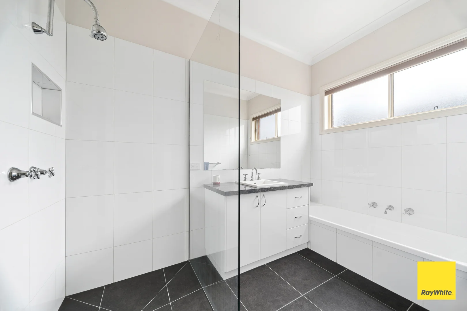 Additional image 13 of 12 Weatherby Drive, Strathdale VIC 3550