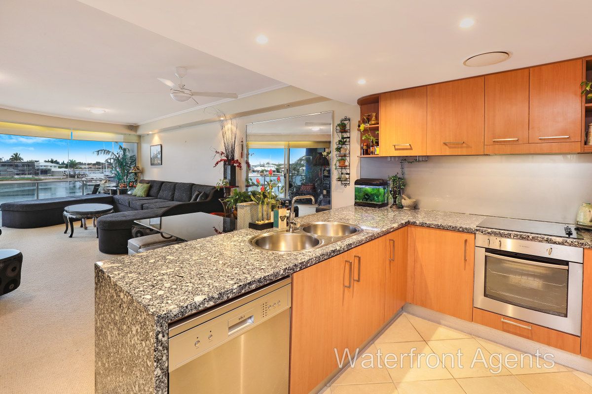 207/13 Nicklin Way, Minyama QLD 4575, Image 2