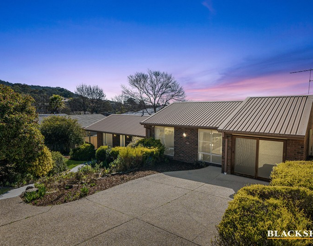 4 Heatherbelle Place, Karabar NSW 2620