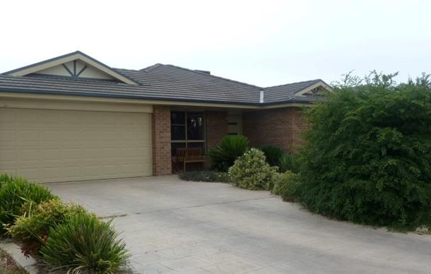 20 Cypress Point Drive, Dubbo NSW 2830