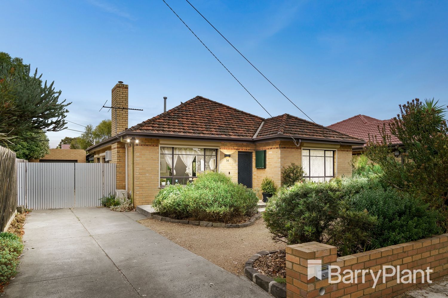 3 bedrooms House in 14 Maxweld Street ARDEER VIC, 3022