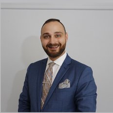 Dimitrios Petrakis, Sales representative