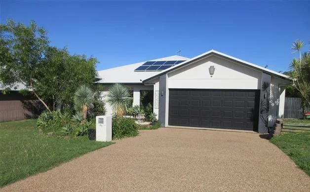 41 Minaret Way, Mount Louisa QLD 4814
