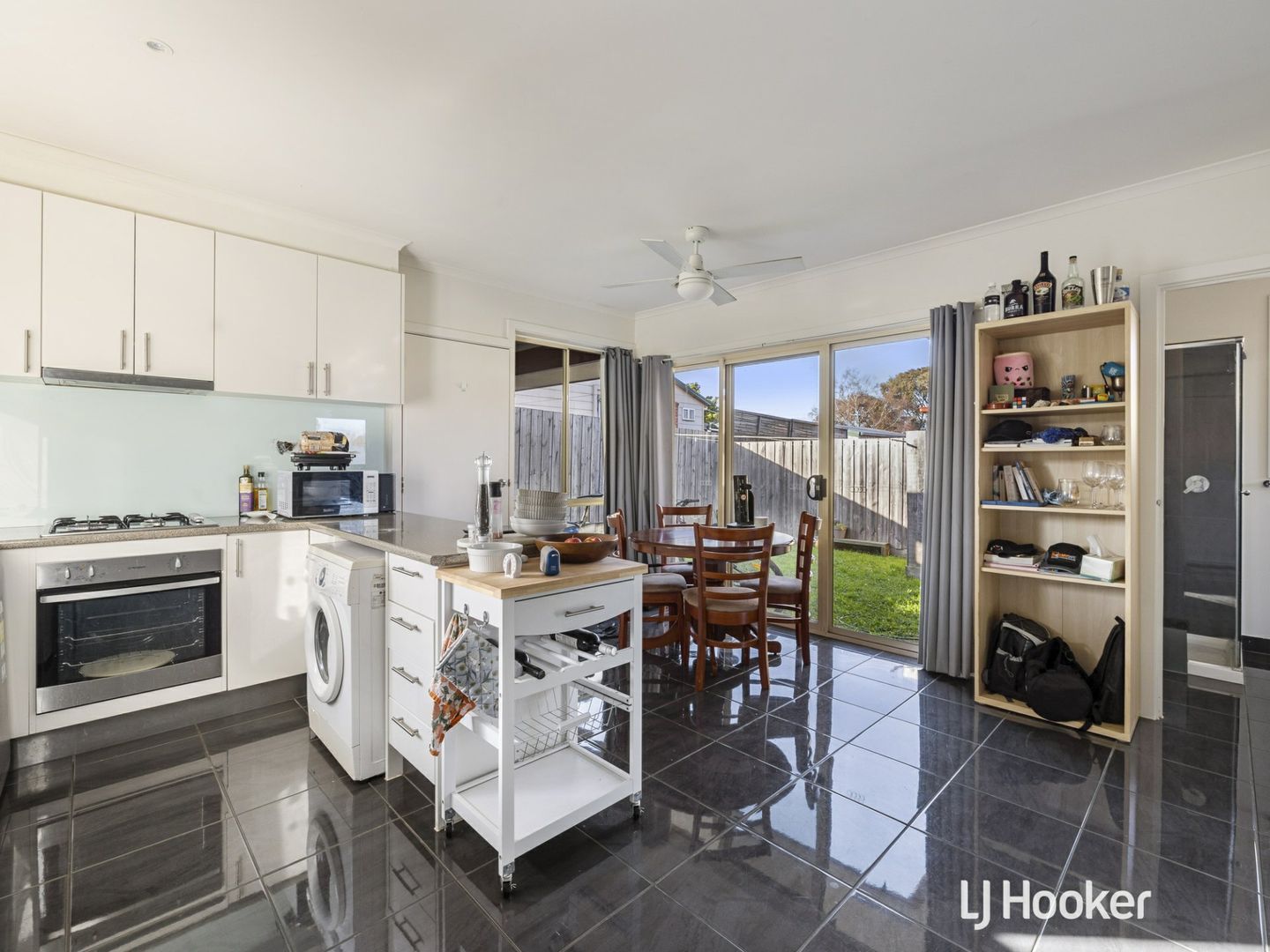 1/4 Owen Street, Leongatha VIC 3953, Image 1