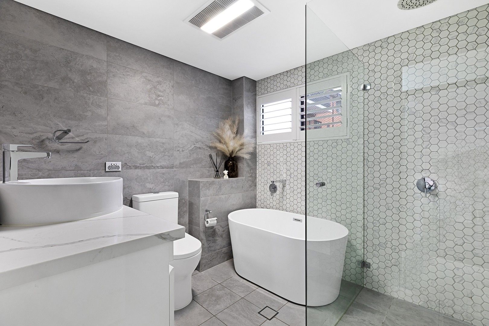 2 bedrooms Apartment / Unit / Flat in 7/8 Beale Street LIVERPOOL NSW, 2170