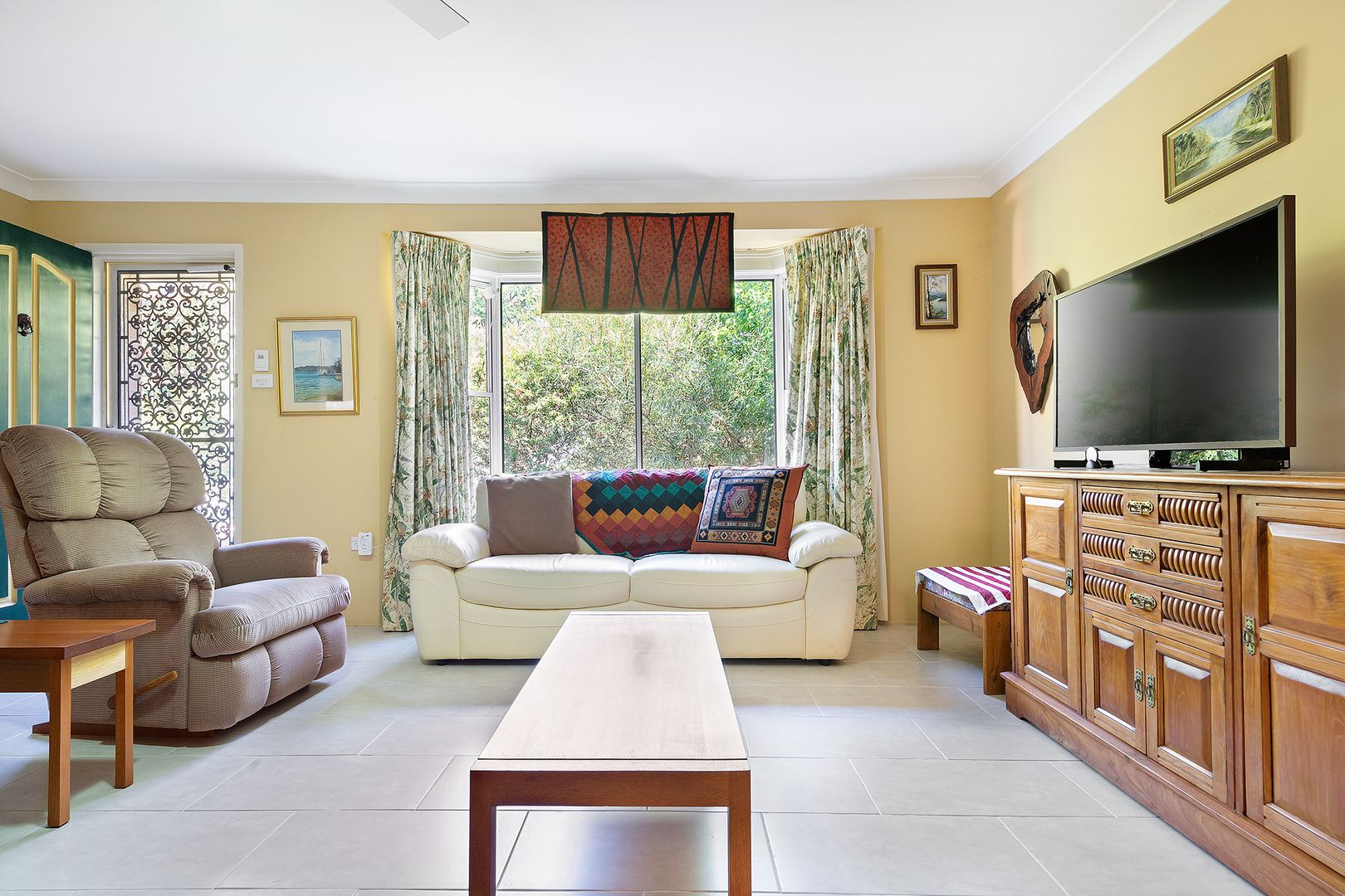 7 Bobuck Place, St Helens Park NSW 2560, Image 2